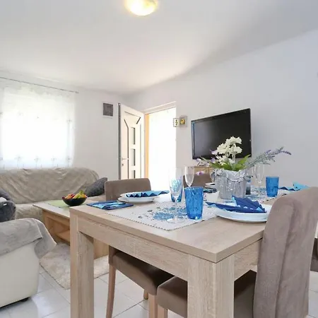 Appartamento Marino Vir