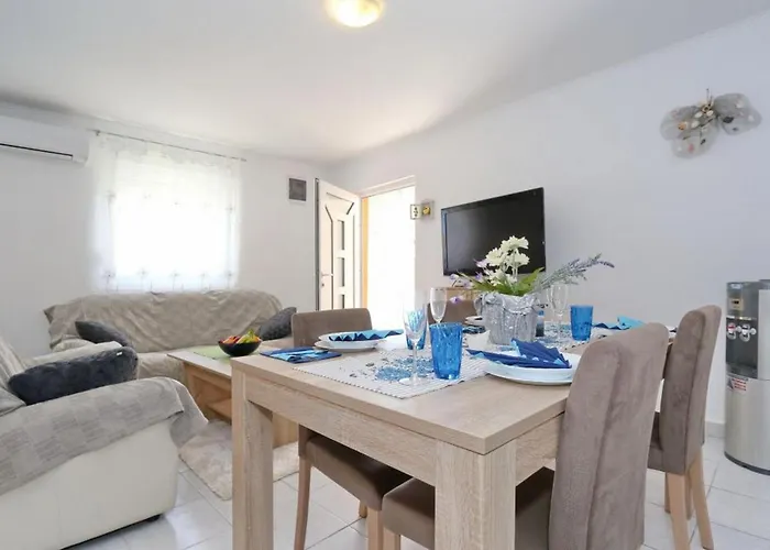 Апартаменты Marino Вир