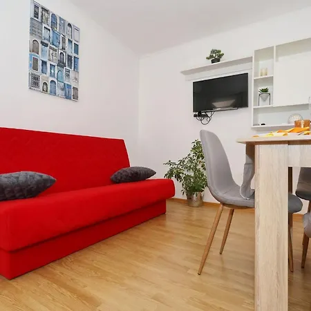 Apartment Marino *