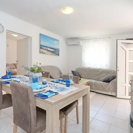 Apartment Marino *