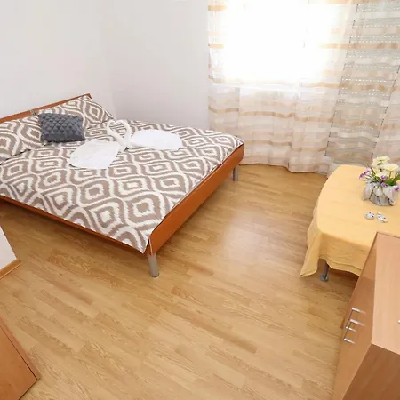 Apartment Marino