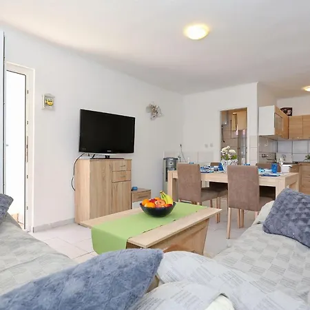 Apartment Marino